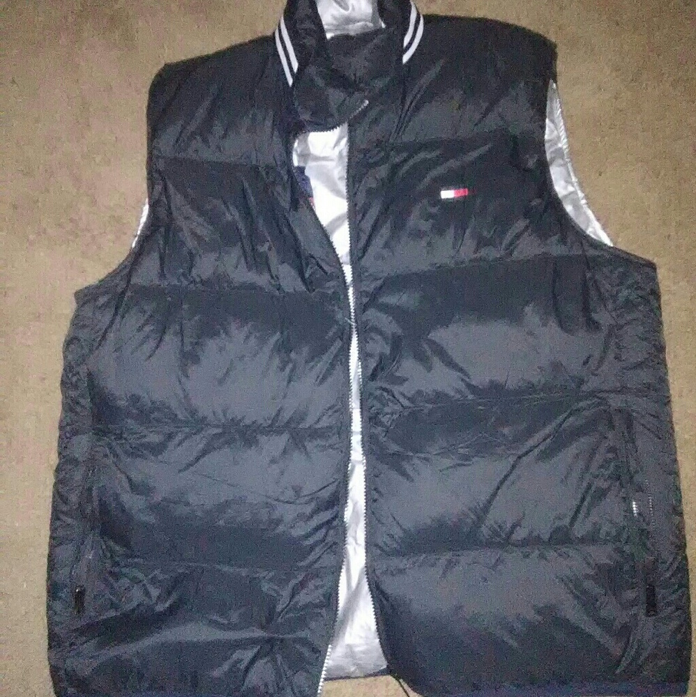 Tommy Hilfiger reversable vest (new)